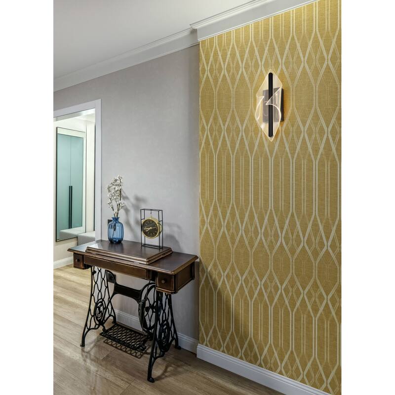 Nuvo Lighting 62/2021 Geneva 18" Tall Wall Sconce