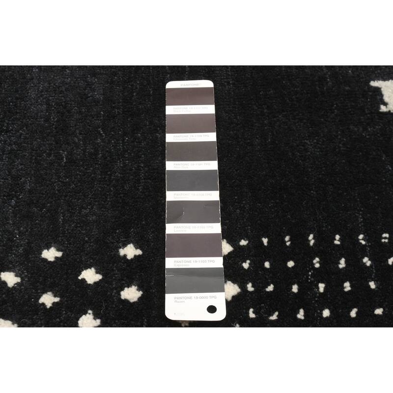 ECARPETGALLERY Hand Loomed Kashkuli Gabbeh Black Wool Rug - 4'9 x 7'9