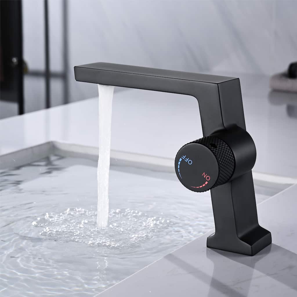 Luxury 5.6''H Bathroom Sink Faucet Single Hole in Black/Gold