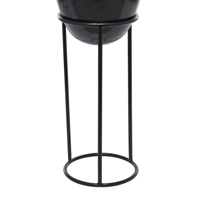 CosmoLiving by Cosmopolitan Black Metal Indoor Outdoor Planter with Removable Stand (Set of 3)
