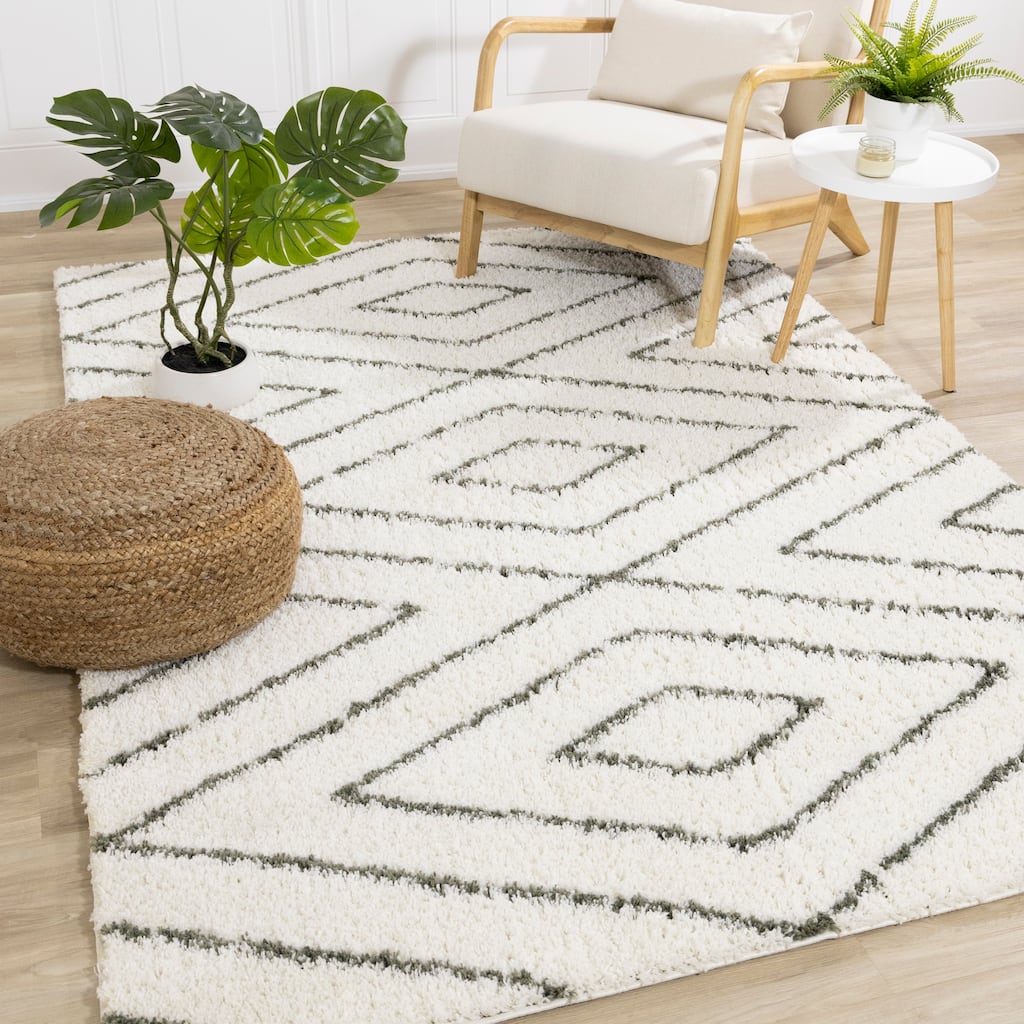 Taylor Collection - Cream Green Diamonds Soft Area Rug.
