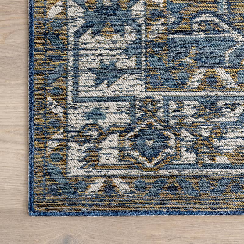 Nuloom Jamie Indoor/Outdoor Reversible Area Rug
