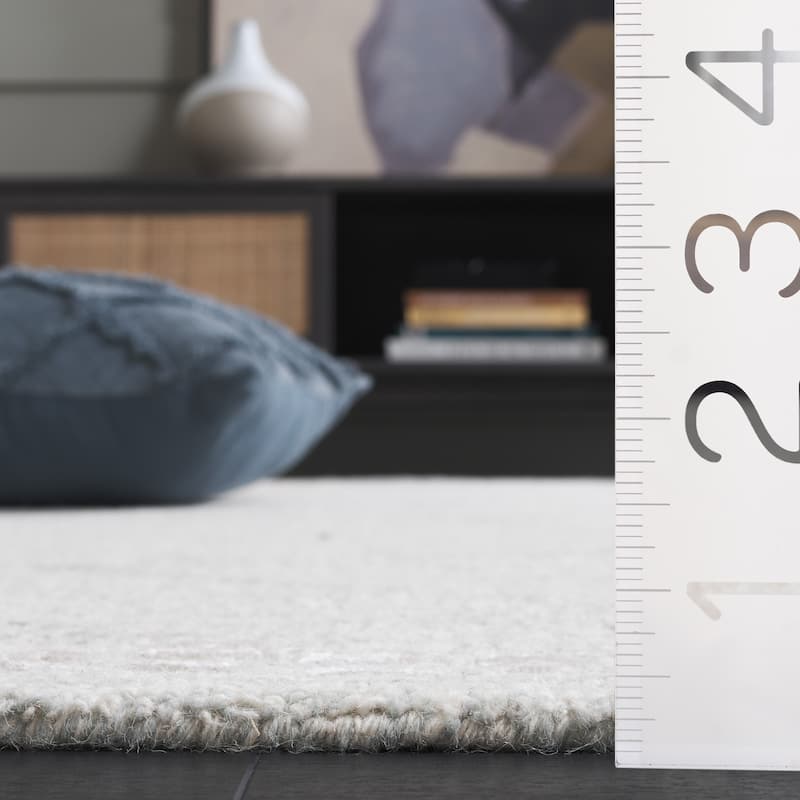SAFAVIEH Handmade Abstract Zuhra Contemporary Wool Rug