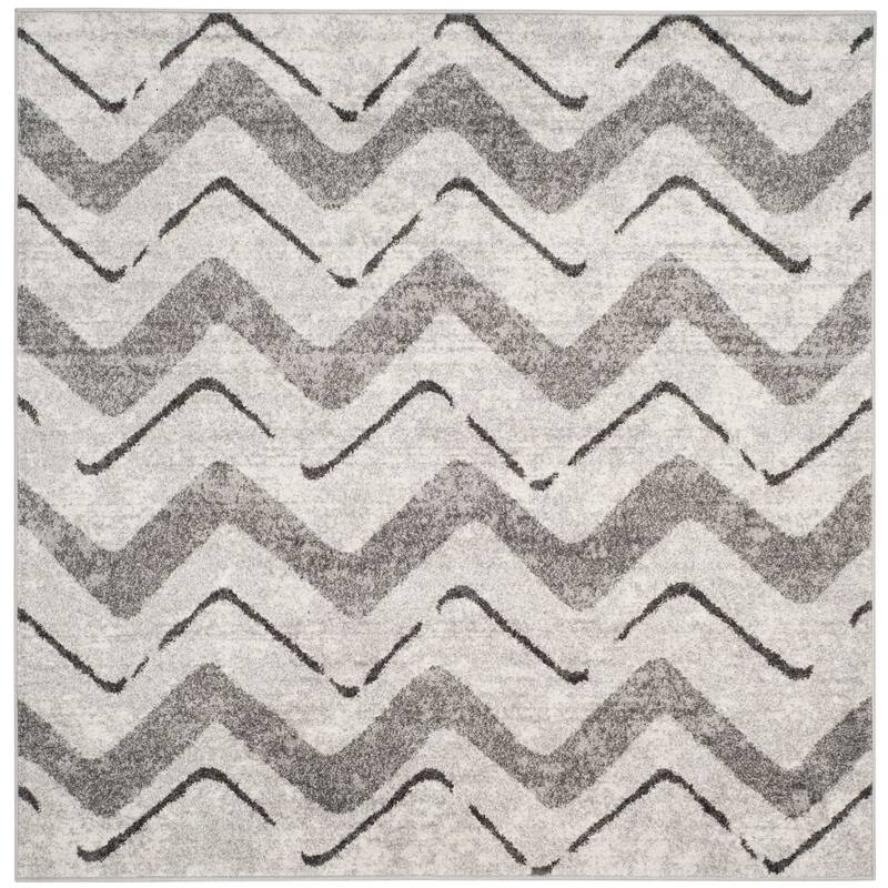 SAFAVIEH Adirondack Elfride Vintage Boho Oriental Rug - 6' Square - Silver/Charcoal