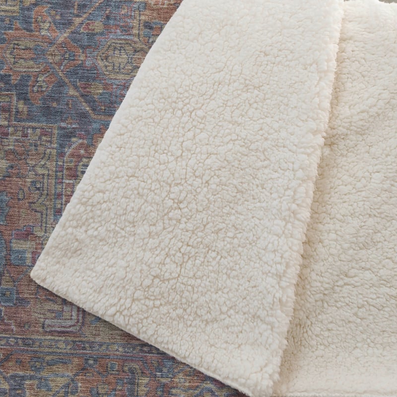 Premium Machine Washable Traditional Persian Sherpa Throw Blanket