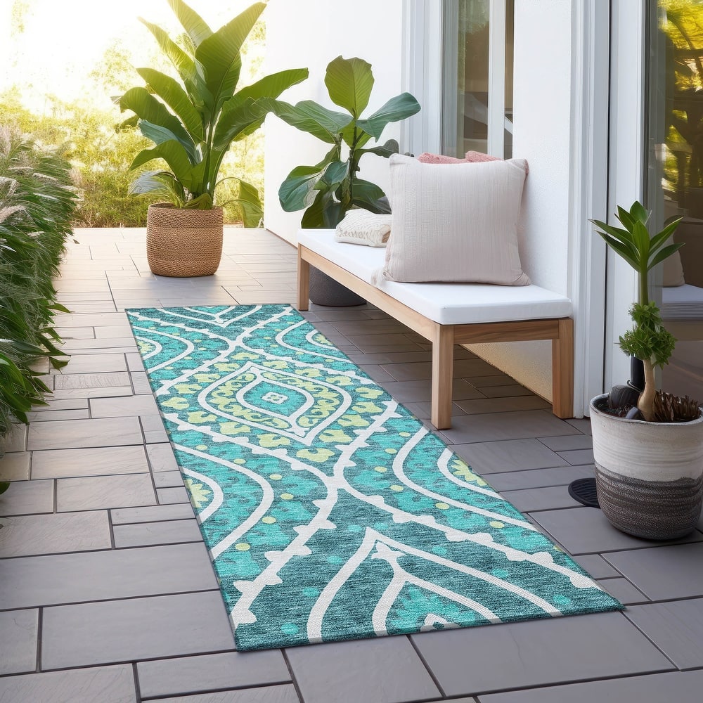 Machine Washable Indoor/ Outdoor Chantille Ttransitional Medallion Rug