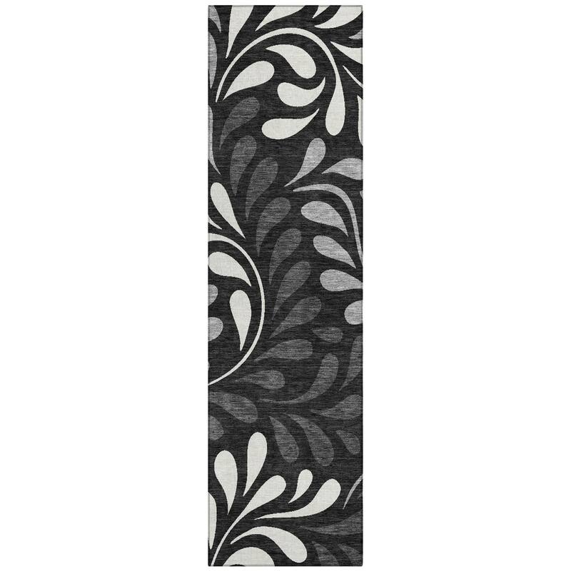 Machine Washable Indoor/ Outdoor Floral Arabesque Chantille Rug
