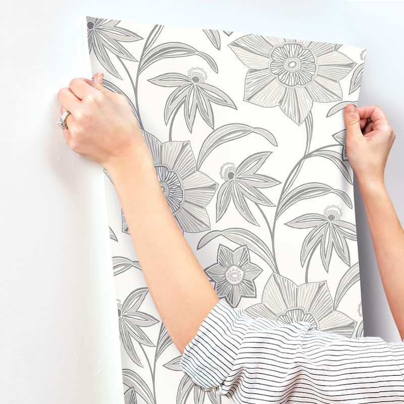 A-Street Prints Star Flower Charcoal Floral Trail Wallpaper