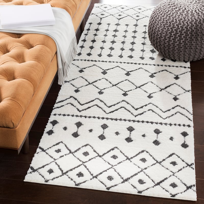 Livabliss Salcedo Bohemian Textural Plush Area Rug - 2'7" x 12' Runner - White - Runner/Rectangle