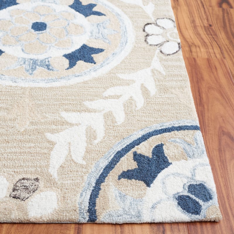 SAFAVIEH Handmade Jardin Arbenora French Country Wool Rug