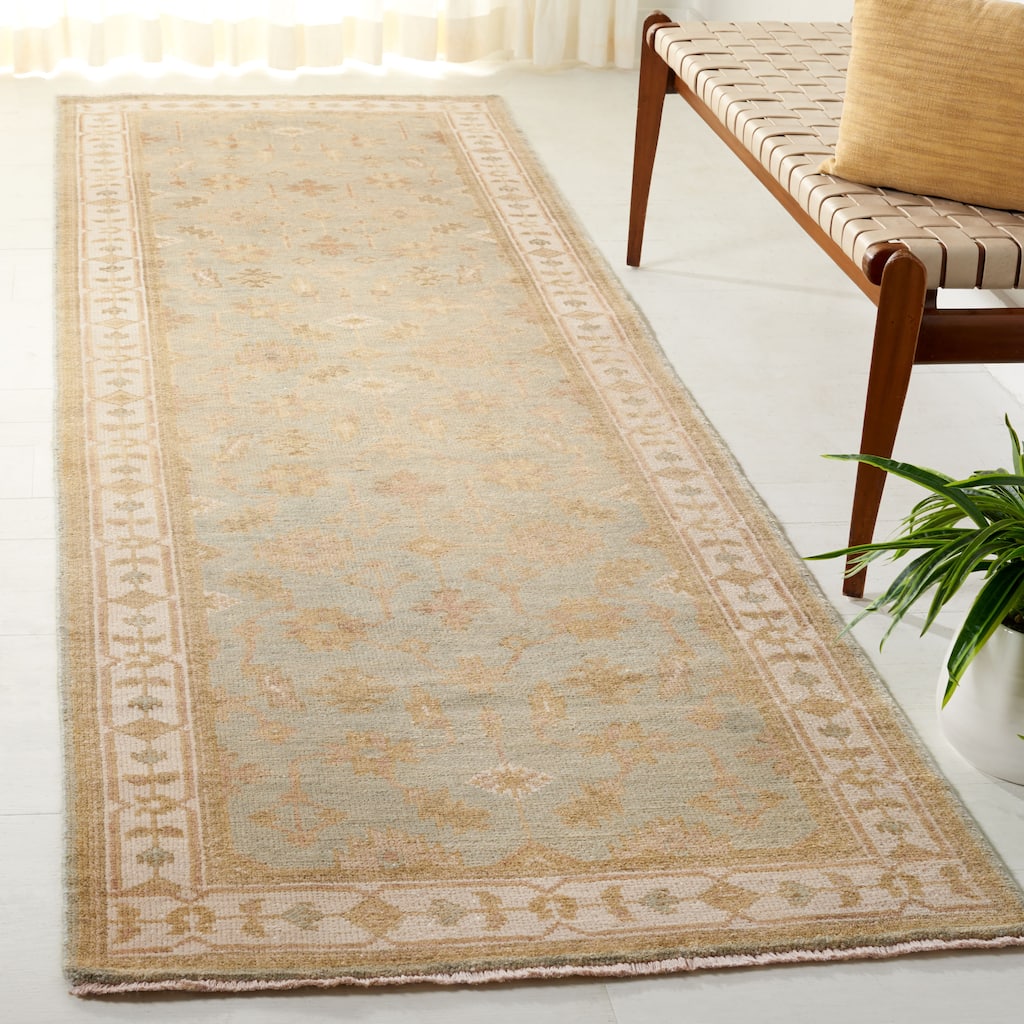 SAFAVIEH Couture Hand-knotted Oushak Rumiko Traditional Oriental Wool Rug