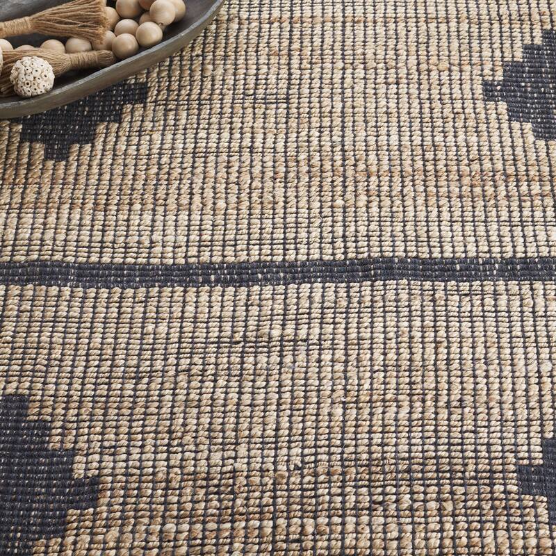 SAFAVIEH Natural Fiber Delcie Casual Jute Rug