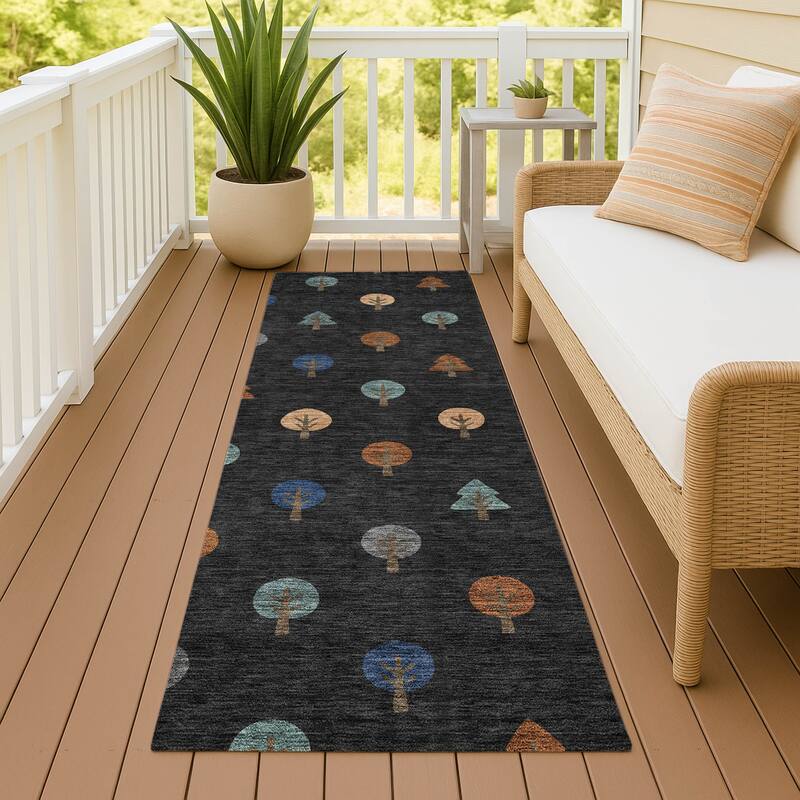 Machine Washable Indoor/ Outdoor Modern Mulvane Chantille Rug - Black - 2'3" x 7'6"