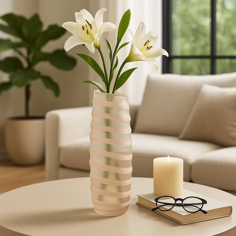 Carved Glass Modern Table Vase with Ribbed Silhouette - Ivory