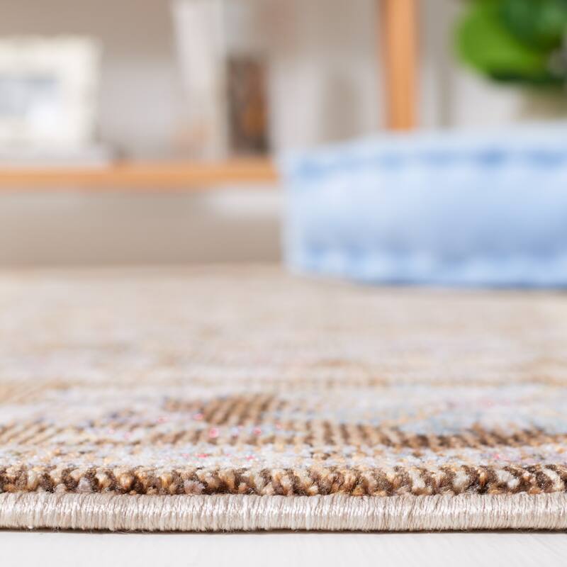 SAFAVIEH Crimson Nouha Oriental Rug