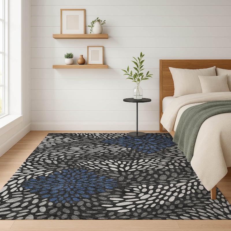 Machine Washable Indoor/ Outdoor Modern Genoa Chantille Rug