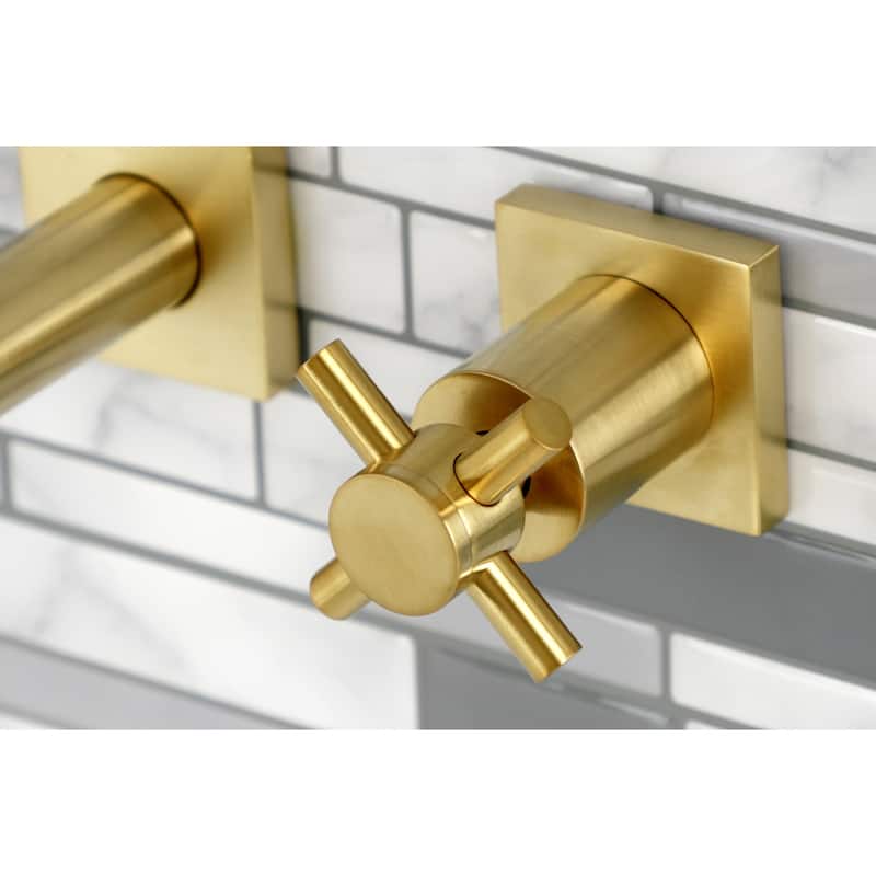 Concord 3-Hole Wall Mount Roman Tub Faucet in Polished Brass