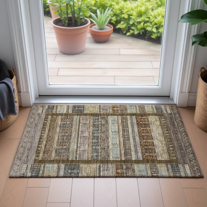 Machine Washable Indoor/Outdoor Global Kilim Chantille Rug