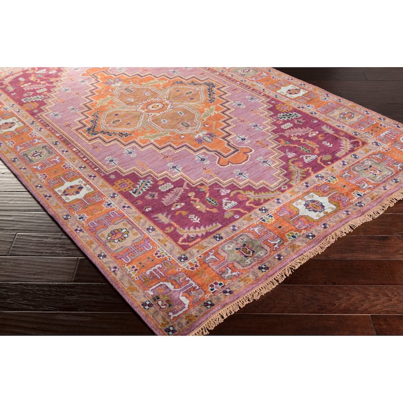 Hand-Knotted Joe Border New Zealand Wool Area Rug - 10' Round - 10' Round