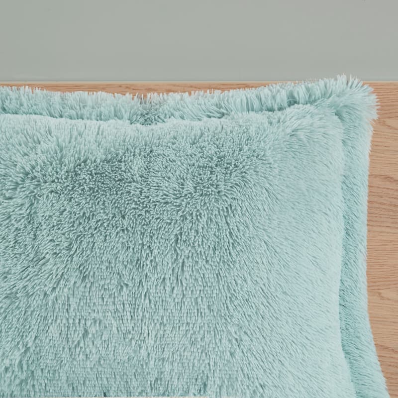Intelligent Design Leena Shaggy Long Fur Comforter Mini Set