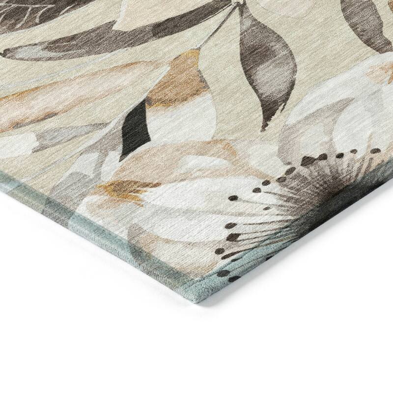 Machine Washable Indoor/ Outdoor Floral Chantille Rug