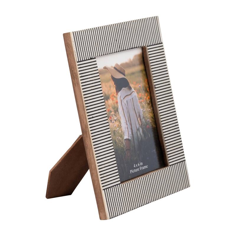 4" x 6" Decorative Photo Frame Contemporary Polyresin Black and White Etched Line Design Picture Frame Home or - 6" x 1" x 8" - Lines Black/white