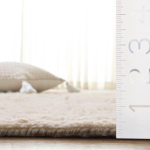 SAFAVIEH Handmade Tribeca Nezahat Modern Wool Rug