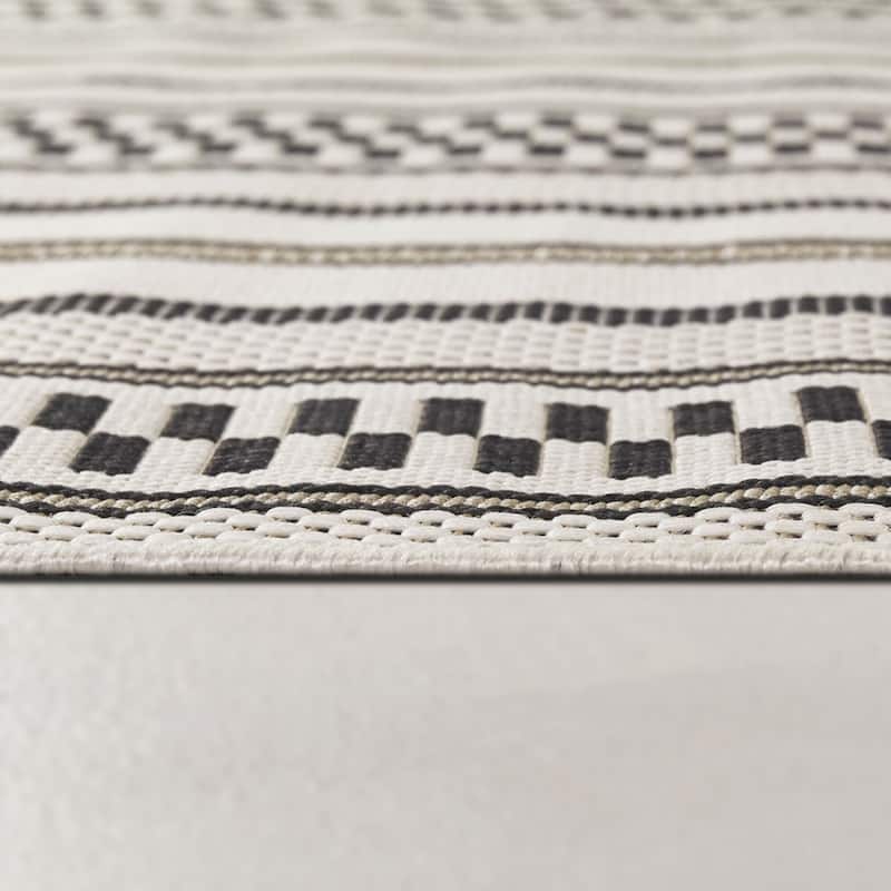 Denning Striped Indoor/Outdoor Area Rug