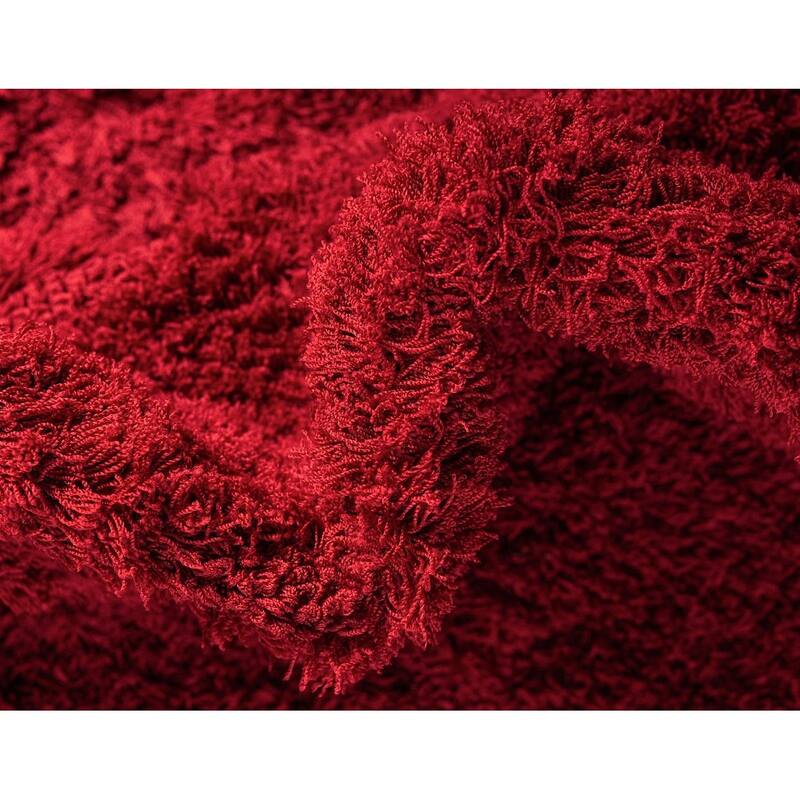 Shag Milson Collection Area Rug
