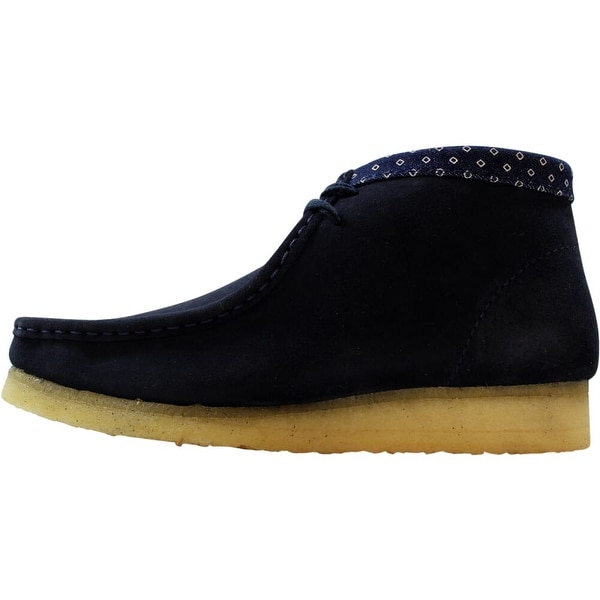 clarks wallabees size 10