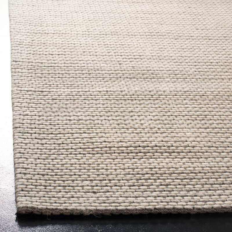 SAFAVIEH Handmade Natura Gerrita Wool Area Rug