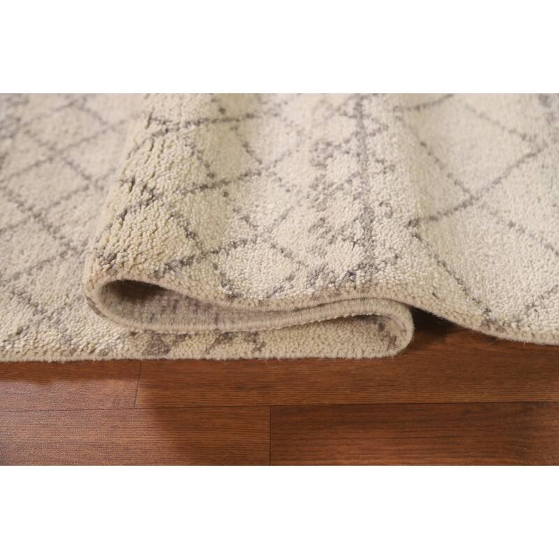Ivory Geometric Moroccan Indian Area Rug Hand-knotted Wool Carpet - 4'1"x 6'0"