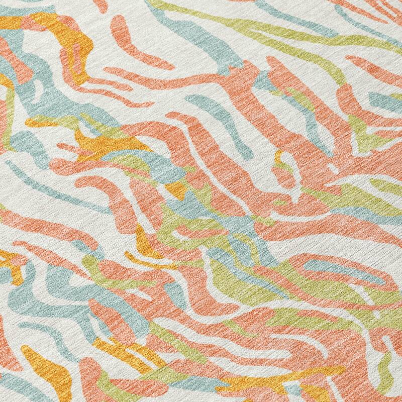 Machine Washable Indoor/ Outdoor Abstract Flow Chantille Rug