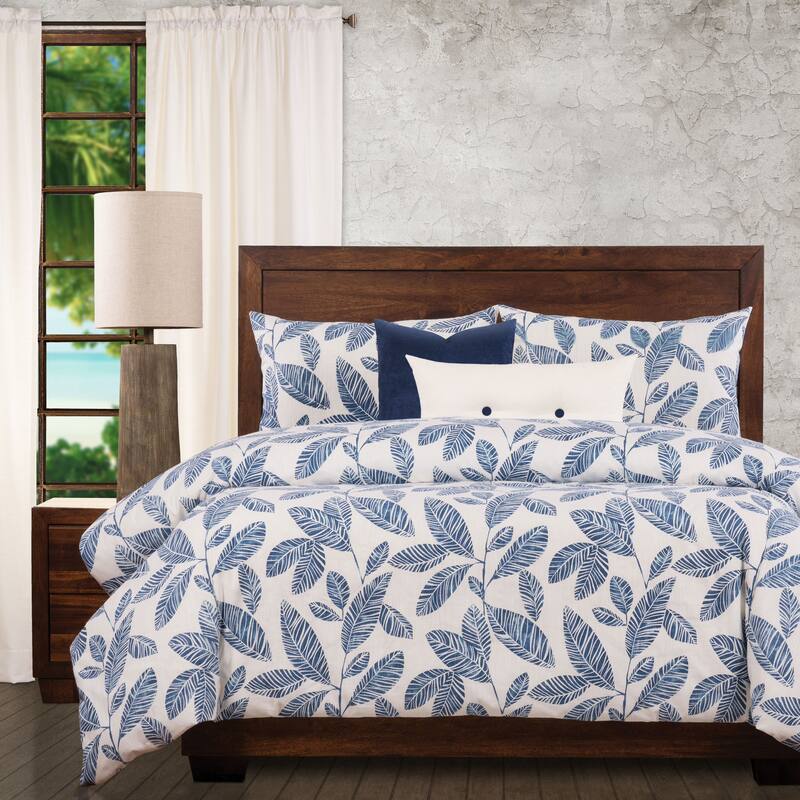 Ernest Hemingway Blue Lagoon Tropical Duvet Cover & Insert Set - Twin