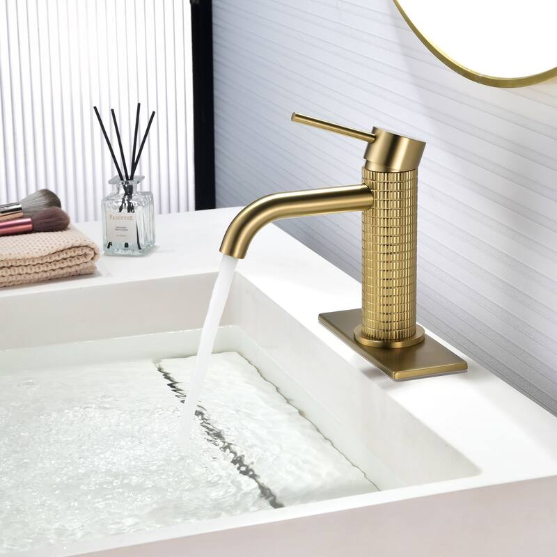 6.4"H Solid Brass Single-handle Bathroom Sink Faucet