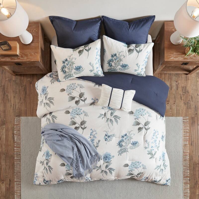 GDF Studio - Zennia 7 Piece Printed Seersucker Comforter Set with Throw Blanket