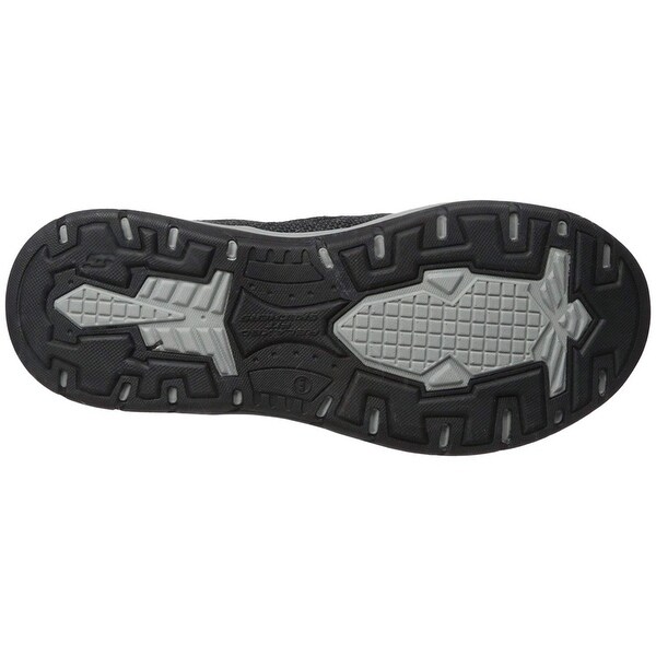 skechers gomel black