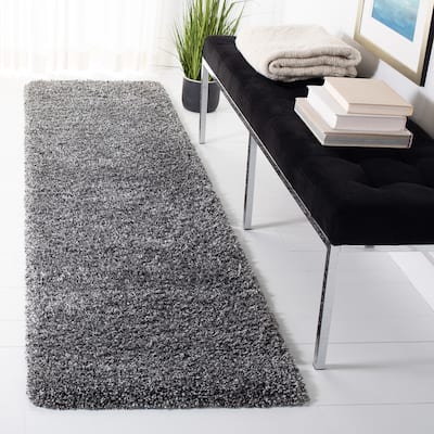 SAFAVIEH Evolution Shag Gwenaele Solid 1.8-inch Thick Rug