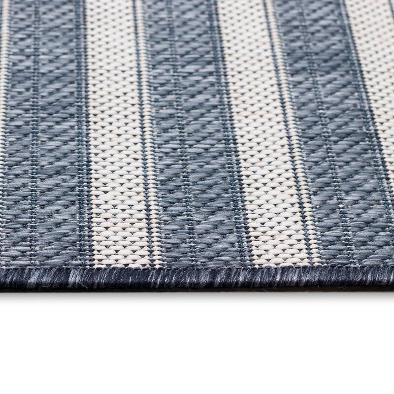 Liora Manne Malibu Faded Stripe Indoor/Outdoor Rug