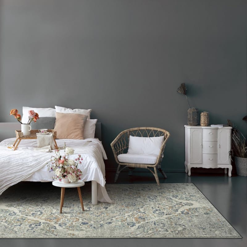 Luxe Weavers Distressed Oriental Area Rug