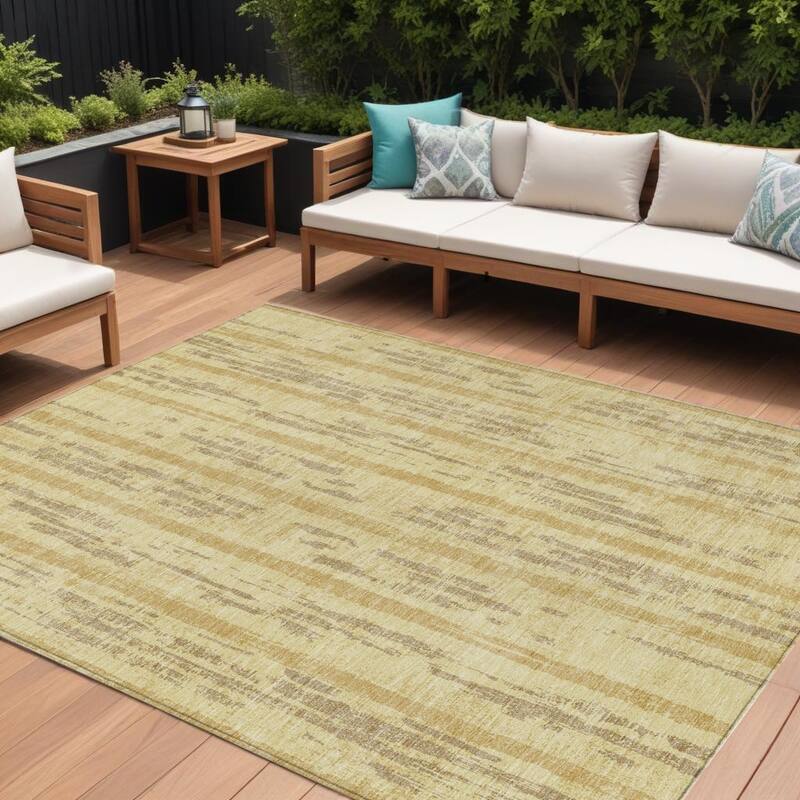 HomeRoots Striped Transitional Rectangle Outdoor Rug - 10' X 14'