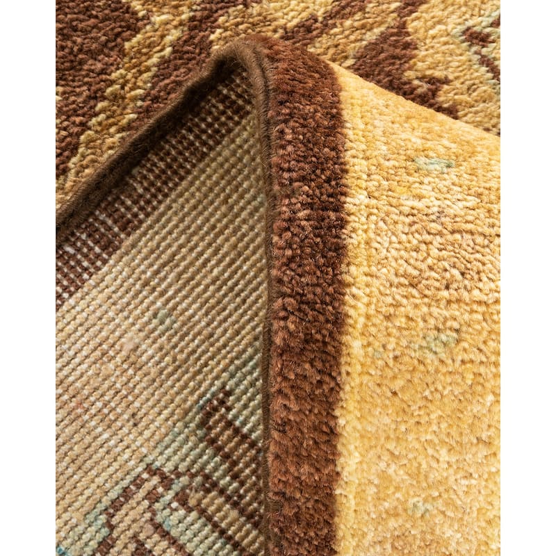 Overton Handknotted Wool Contemporary Floral Red Area Rug - 6' x 9'