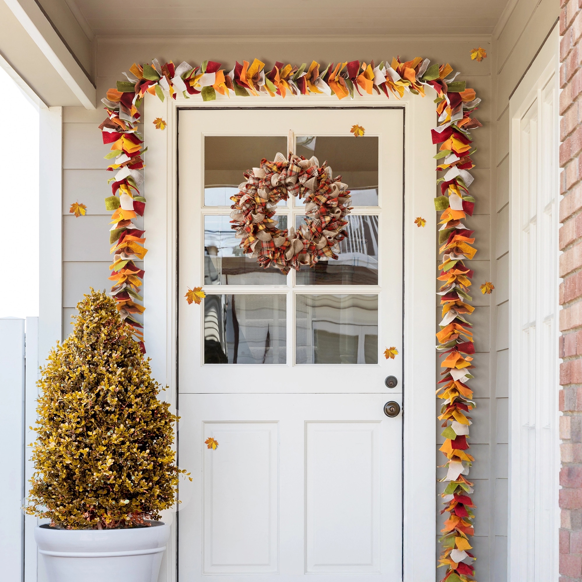 Glitzhome 6"L Fall Thanksgiving Multi Color Felt Garland