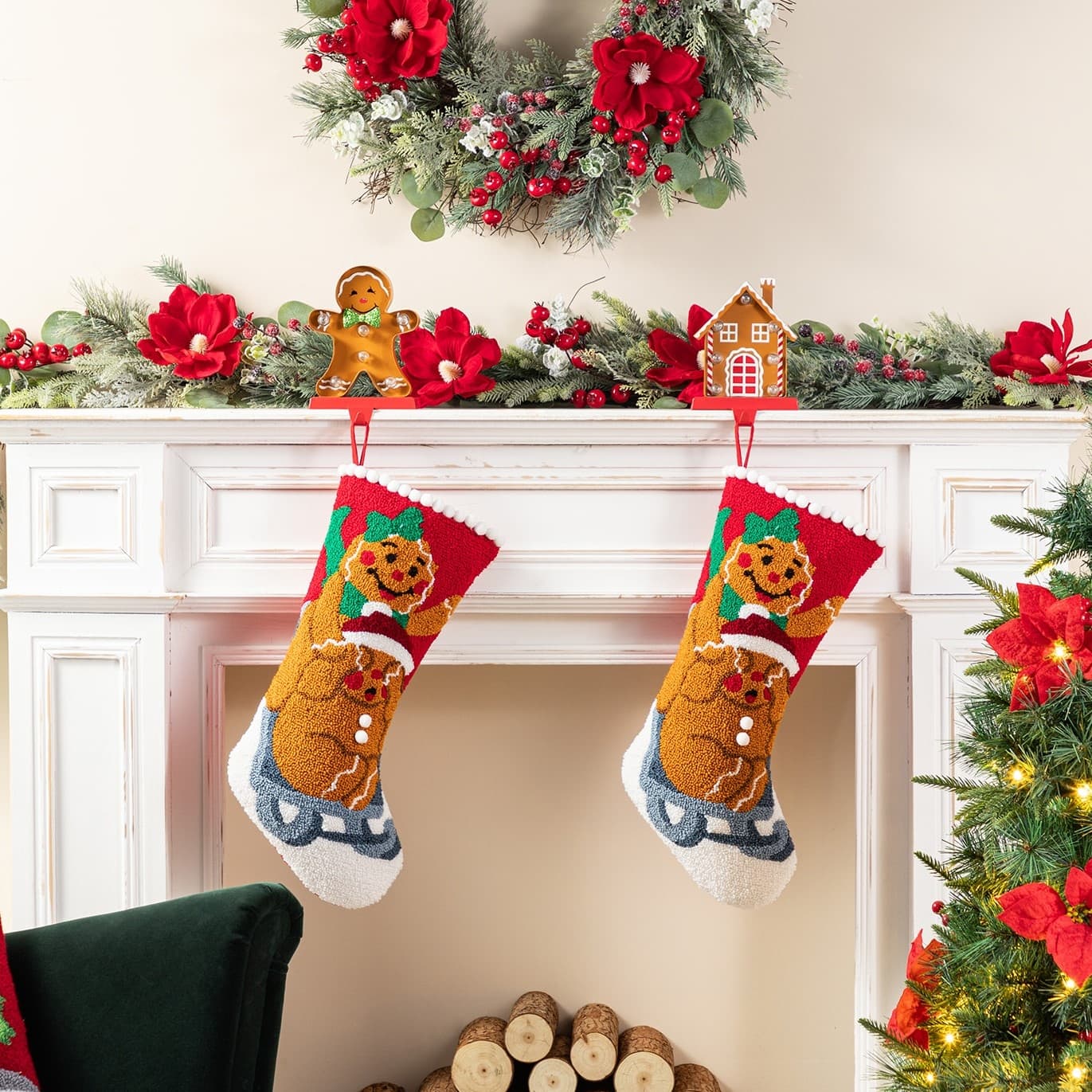 Option 4PK Stocking & Stocking holders