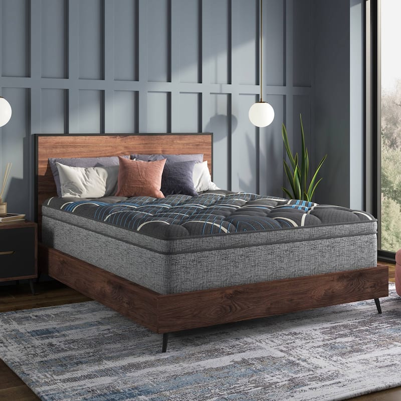 15-inch Deluxe Foam Core Mattress with Pocketed Coils