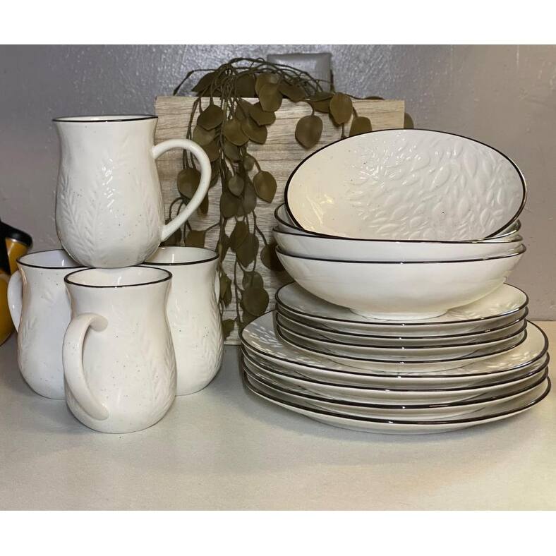 Red Vanilla Hudson Valley 16Pc Dinner Set
