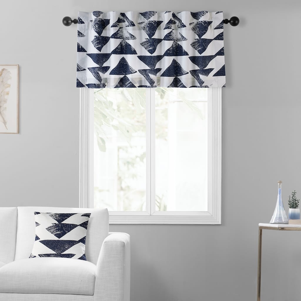 Exclusive Fabrics Triad Printed Cotton Window Valance - 50 X 19