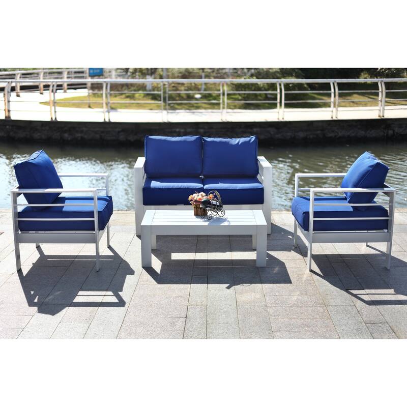 SAFAVIEH Outdoor Camila 4-Piece Set - 50W x 26D x 26H - White/Navy