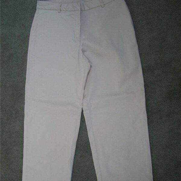 24 in pants size