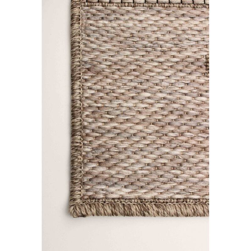 ECARPETGALLERY Machine Woven Atlas Taupe Area Rug